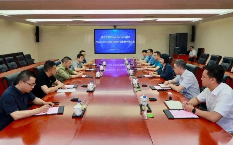 張穎總經(jīng)理會(huì)見烏茲別克斯坦客人并開展座談交流